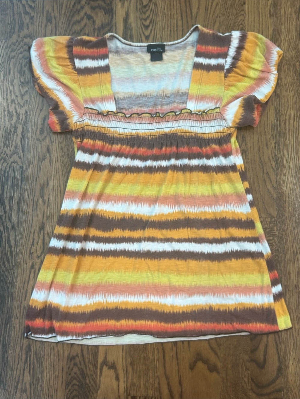 Vintage Y2K rue21 Smocked Babydoll Top